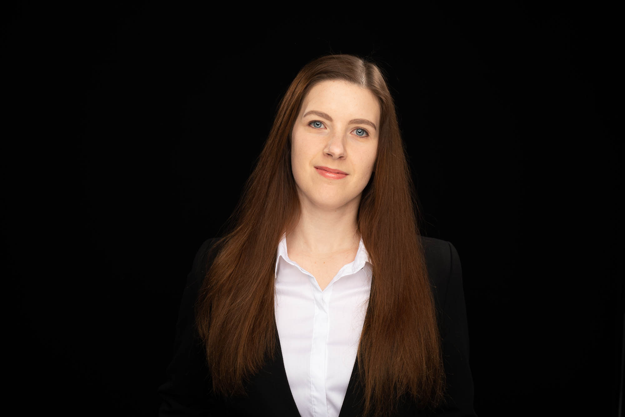 Export x3 Headshots Romina 202001139 Capture 2